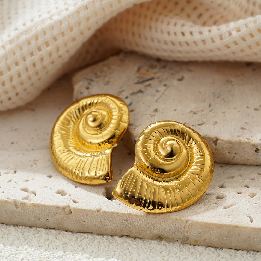 Vintage Gold-Plated Shell & Starfish Earrings