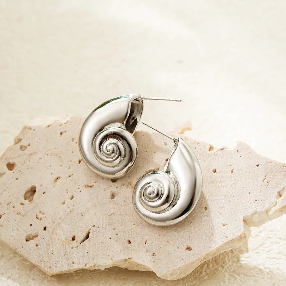 Vintage Gold-Plated Shell & Starfish Earrings