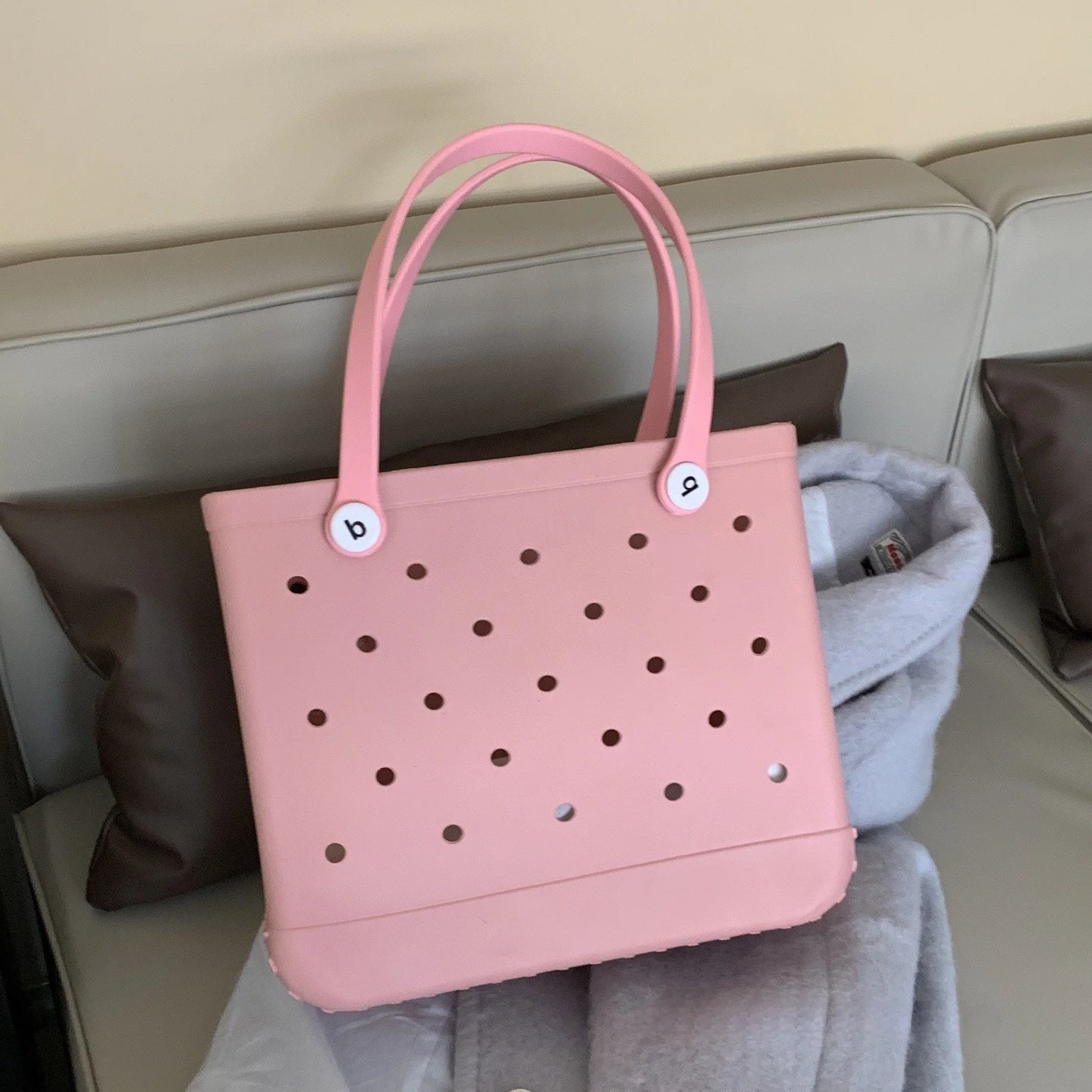 The Ultimate Waterproof Beach Tote: Stylish & Spacious!