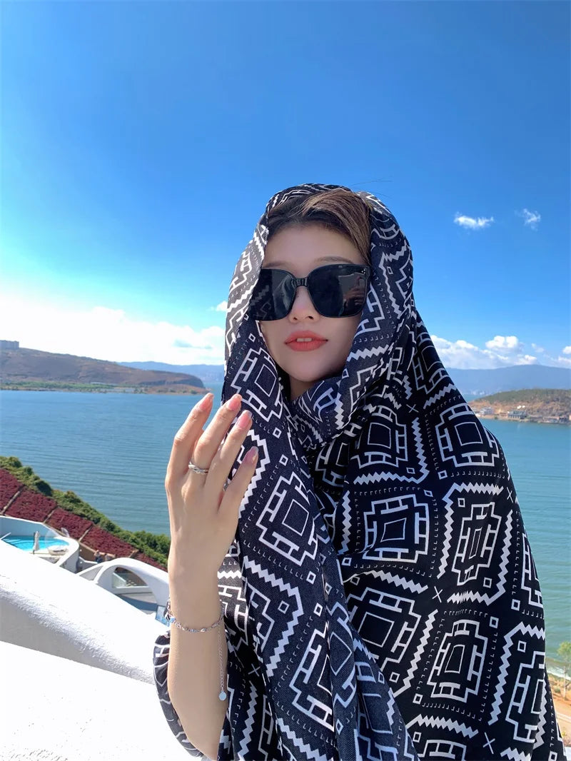 Fashion 90x180cm Twill Cotton Pareo: Your Versatile Beach Essential