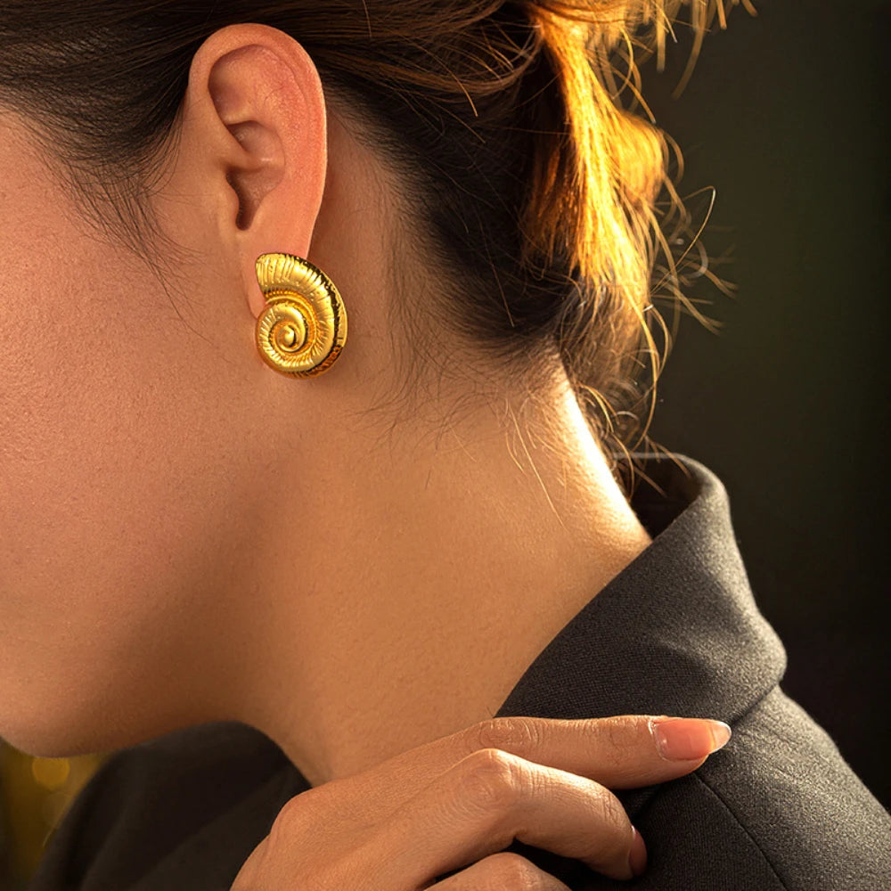 Vintage Gold-Plated Shell & Starfish Earrings