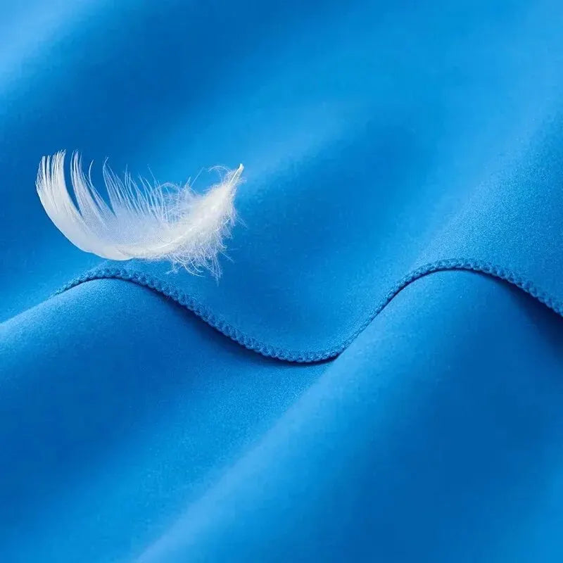 Quick-Drying Sports Towel a microfiber blend