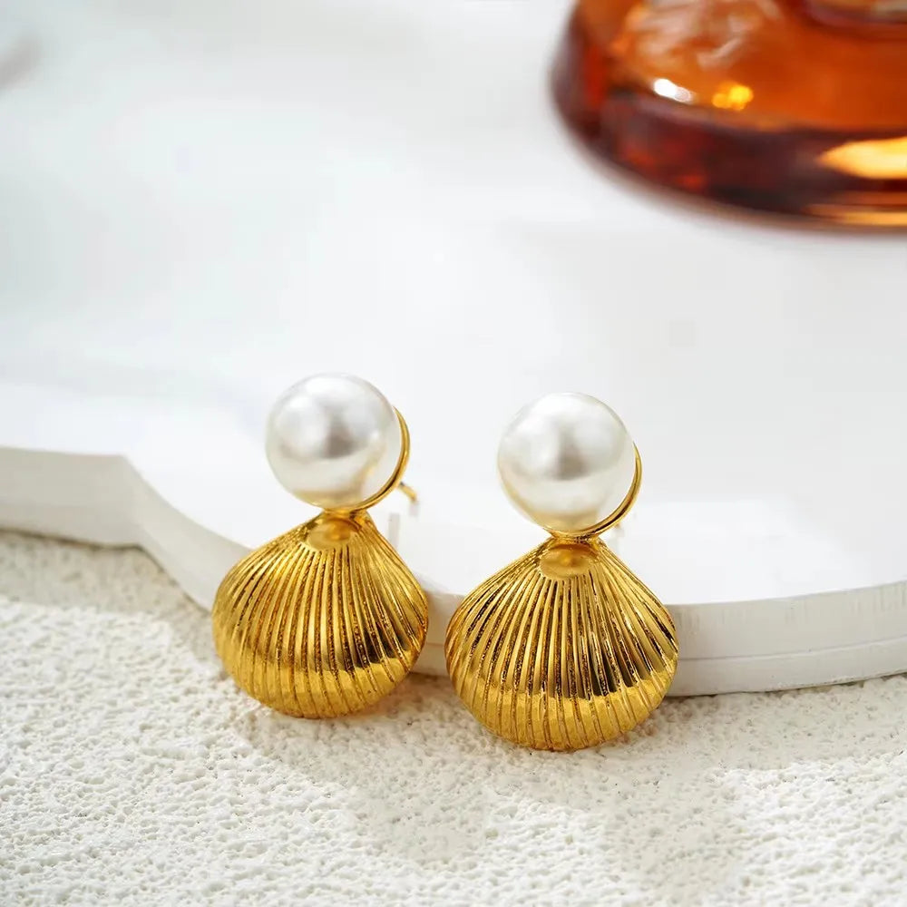 Vintage Gold-Plated Shell & Starfish Earrings