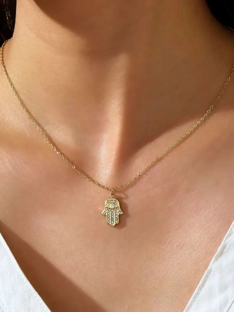 Waterproof Dainty Enamel Shell Necklace – Everyday Elegance!
